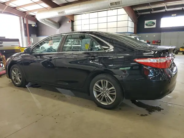 4T1BF1FK8HU375642 2017 TOYOTA CAMRY - Image 2