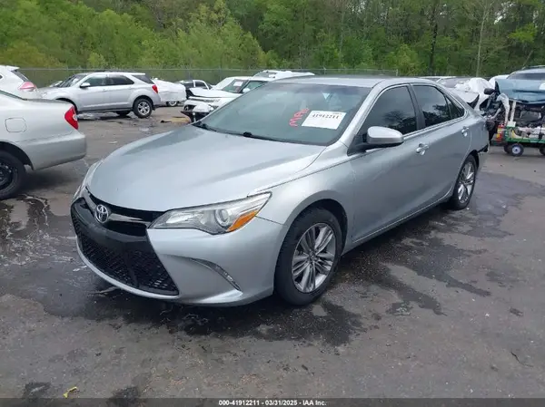 4T1BF1FK8HU379450 2017 TOYOTA CAMRY - Image 2