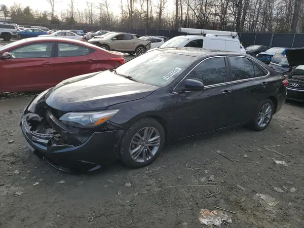 4T1BF1FK8HU383580 2017 TOYOTA CAMRY - Image 1