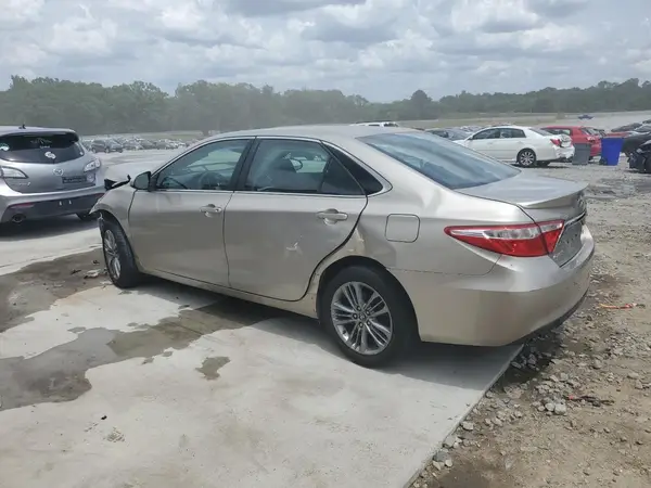 4T1BF1FK8HU387225 2017 TOYOTA CAMRY - Image 2