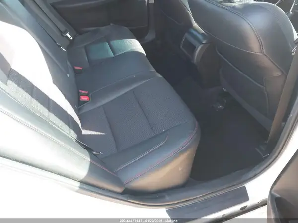 4T1BF1FK8HU391517 2017 TOYOTA CAMRY - Image 8