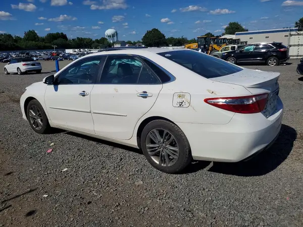 4T1BF1FK8HU391548 2017 TOYOTA CAMRY - Image 2