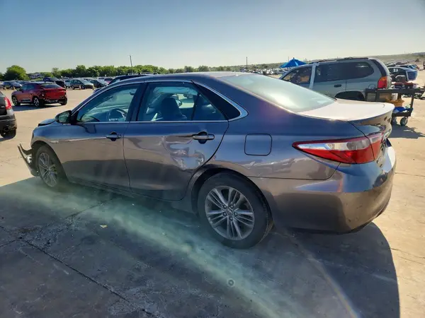 4T1BF1FK8HU393624 2017 TOYOTA CAMRY - Image 2