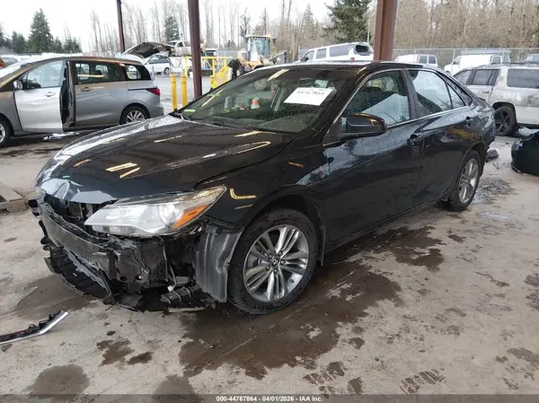 4T1BF1FK8HU394319 2017 TOYOTA CAMRY - Image 2