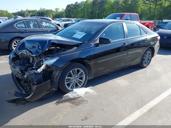 4T1BF1FK8HU395163 2017 TOYOTA CAMRY - Image 2