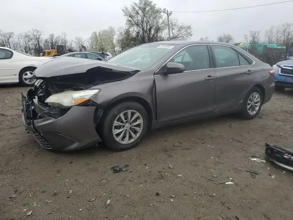 4T1BF1FK8HU400023 2017 TOYOTA CAMRY - Image 1