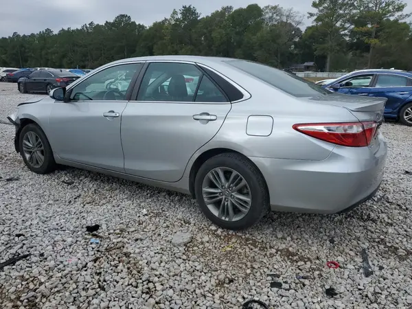 4T1BF1FK8HU401236 2017 TOYOTA CAMRY - Image 2