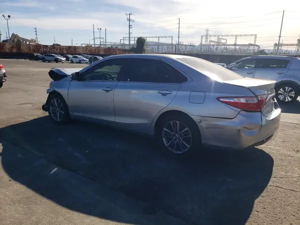 4T1BF1FK8HU406498 2017 TOYOTA CAMRY - Image 2