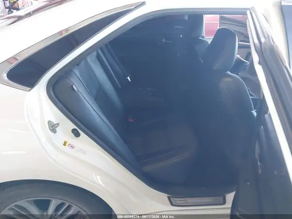 4T1BF1FK8HU407229 2017 TOYOTA CAMRY - Image 8