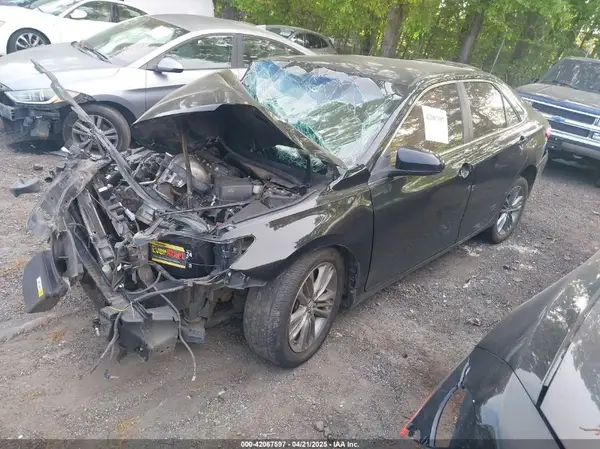 4T1BF1FK8HU408364 2017 TOYOTA CAMRY - Image 2