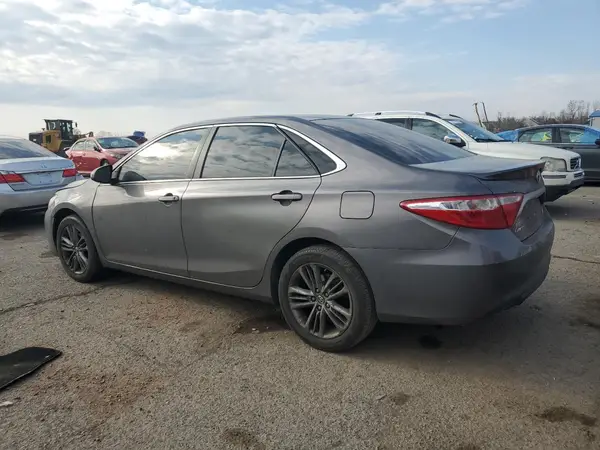 4T1BF1FK8HU414195 2017 TOYOTA CAMRY - Image 2