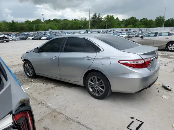 4T1BF1FK8HU415931 2017 TOYOTA CAMRY - Image 2