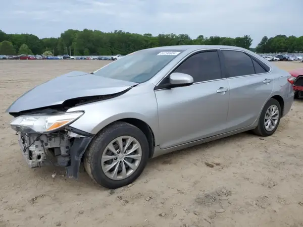 4T1BF1FK8HU416352 2017 TOYOTA CAMRY - Image 1