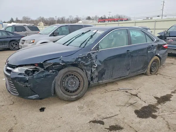 4T1BF1FK8HU416688 2017 TOYOTA CAMRY - Image 1