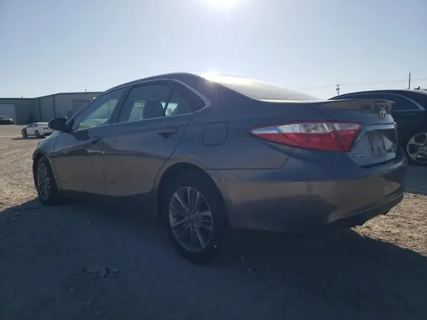 4T1BF1FK8HU417498 2017 TOYOTA CAMRY - Image 2