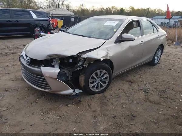 4T1BF1FK8HU417999 2017 TOYOTA CAMRY - Image 2