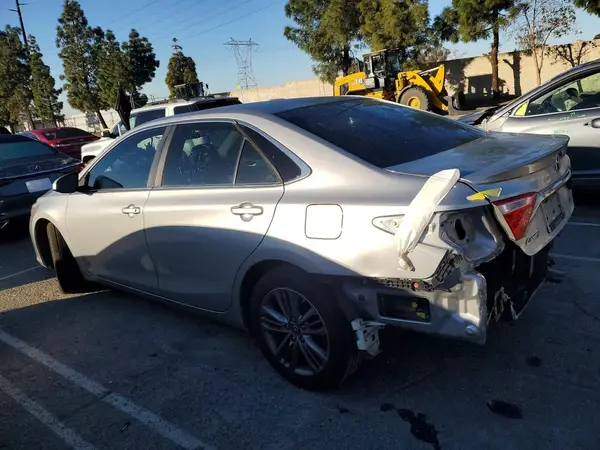 4T1BF1FK8HU419249 2017 TOYOTA CAMRY - Image 2