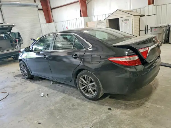 4T1BF1FK8HU419252 2017 TOYOTA CAMRY - Image 2