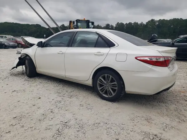 4T1BF1FK8HU421681 2017 TOYOTA CAMRY - Image 2