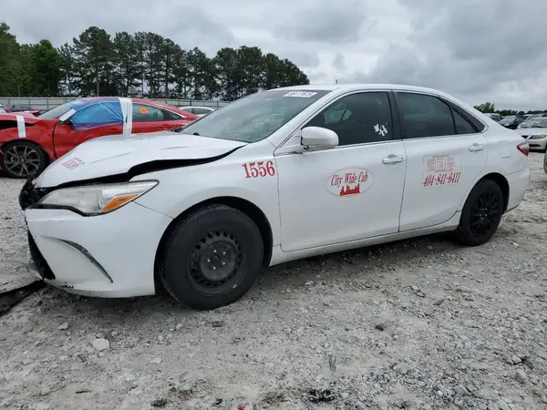 4T1BF1FK8HU424368 2017 TOYOTA CAMRY - Image 1