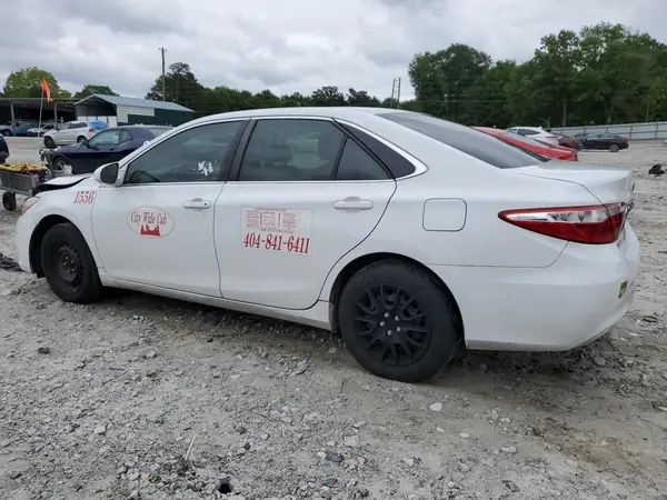 4T1BF1FK8HU424368 2017 TOYOTA CAMRY - Image 2