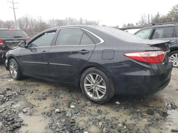 4T1BF1FK8HU427643 2017 TOYOTA CAMRY - Image 2