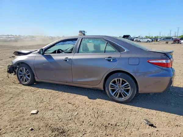 4T1BF1FK8HU432454 2017 TOYOTA CAMRY - Image 2