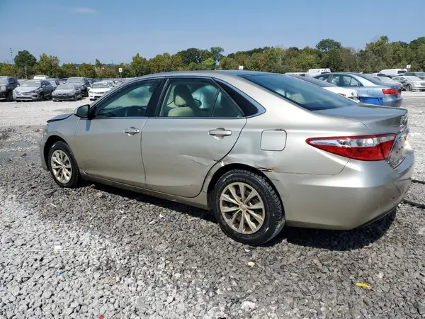4T1BF1FK8HU433264 2017 TOYOTA CAMRY - Image 2