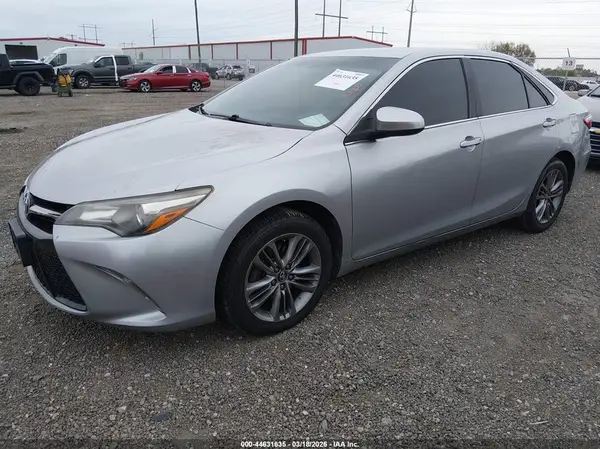 4T1BF1FK8HU434754 2017 TOYOTA CAMRY - Image 2