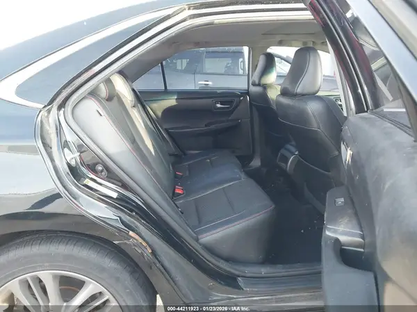 4T1BF1FK8HU436651 2017 TOYOTA CAMRY - Image 8