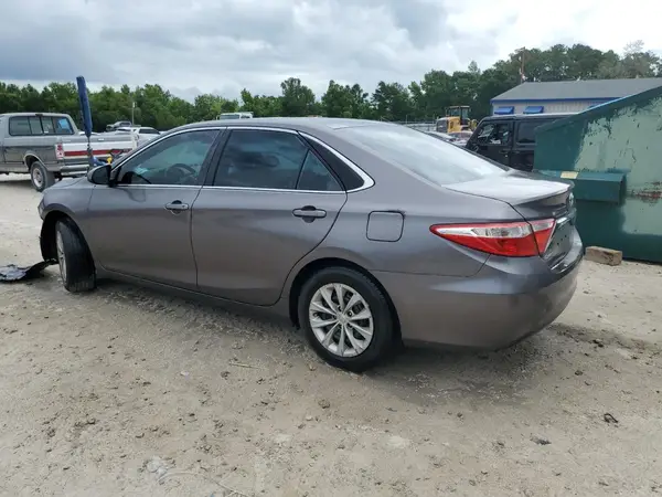4T1BF1FK8HU441834 2017 TOYOTA CAMRY - Image 2