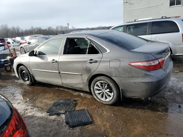 4T1BF1FK8HU445172 2017 TOYOTA CAMRY - Image 2