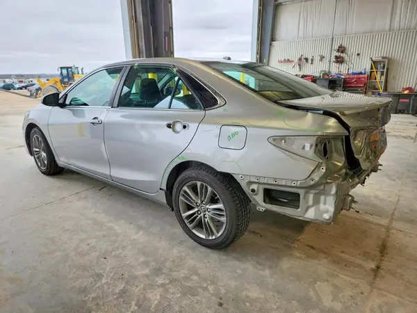 4T1BF1FK8HU446919 2017 TOYOTA CAMRY - Image 2