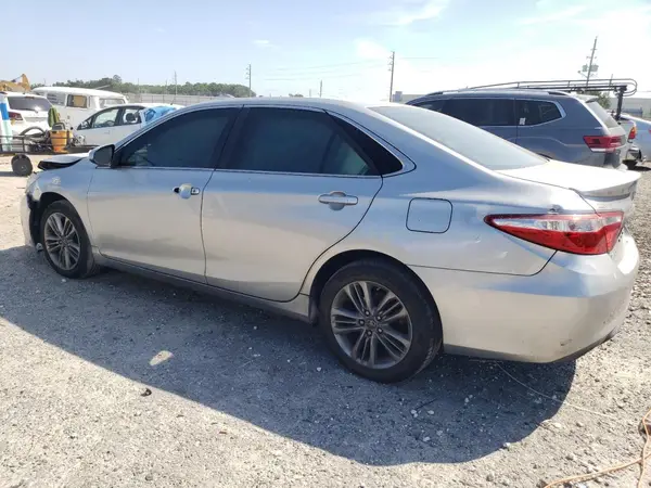 4T1BF1FK8HU447522 2017 TOYOTA CAMRY - Image 2