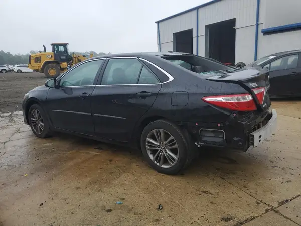 4T1BF1FK8HU448573 2017 TOYOTA CAMRY - Image 2