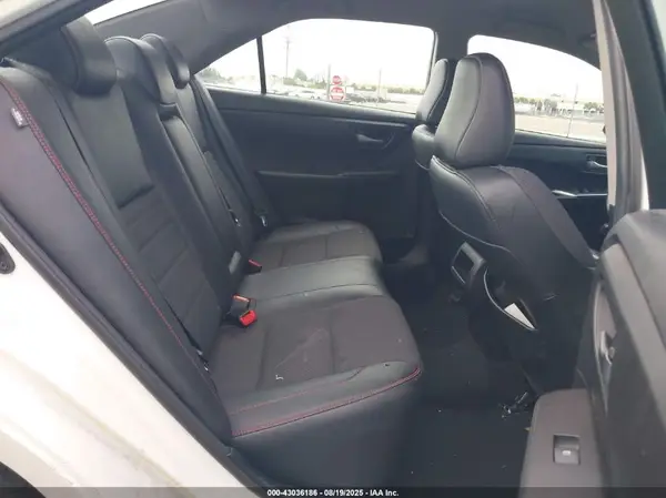 4T1BF1FK8HU450498 2017 TOYOTA CAMRY - Image 8