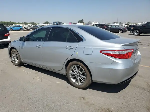 4T1BF1FK8HU451294 2017 TOYOTA CAMRY - Image 2