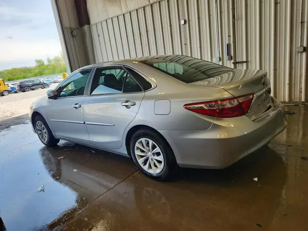4T1BF1FK8HU453241 2017 TOYOTA CAMRY - Image 2