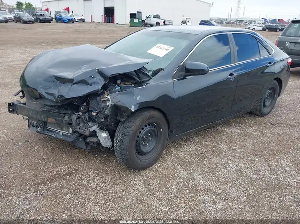 4T1BF1FK8HU622027 2017 TOYOTA CAMRY - Image 2