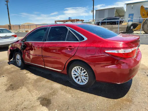4T1BF1FK8HU623114 2017 TOYOTA CAMRY - Image 2
