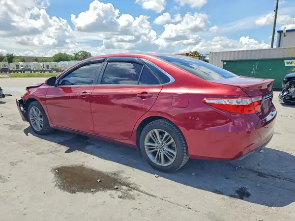 4T1BF1FK8HU623582 2017 TOYOTA CAMRY - Image 2