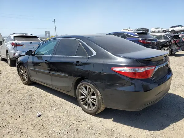 4T1BF1FK8HU623632 2017 TOYOTA CAMRY - Image 2