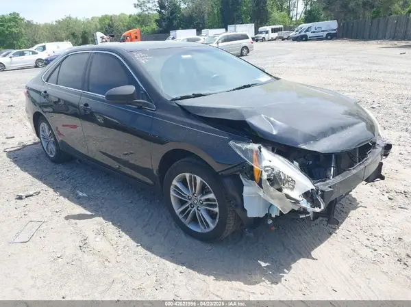 4T1BF1FK8HU623789 2017 TOYOTA CAMRY - Image 1