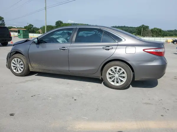 4T1BF1FK8HU629706 2017 TOYOTA CAMRY - Image 2