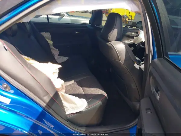 4T1BF1FK8HU631276 2017 TOYOTA CAMRY - Image 8
