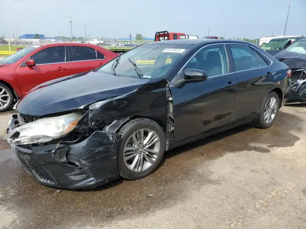 4T1BF1FK8HU637143 2017 TOYOTA CAMRY - Image 1