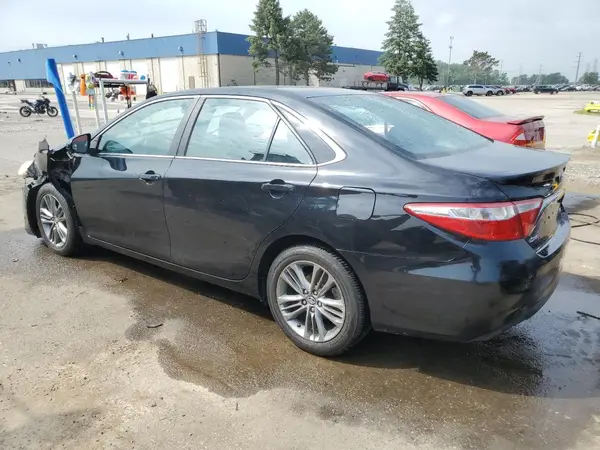 4T1BF1FK8HU637143 2017 TOYOTA CAMRY - Image 2