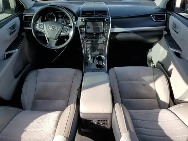 4T1BF1FK8HU638003 2017 TOYOTA CAMRY - Image 8