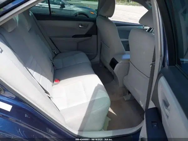 4T1BF1FK8HU638065 2017 TOYOTA CAMRY - Image 8