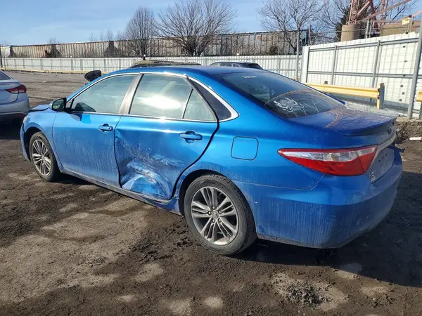 4T1BF1FK8HU640270 2017 TOYOTA CAMRY - Image 2